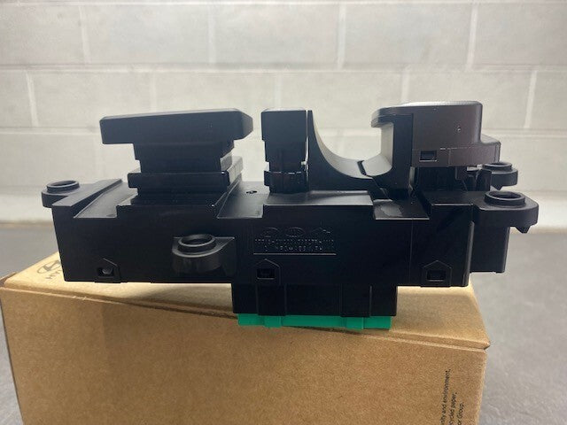 Hyundai Santa Fe EPB Parking Brake Switch 933152WDH0FP