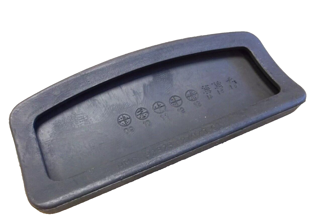 Hyundai Kia Automatic Brake Pedal Rubber Pad Cover 3282527070
