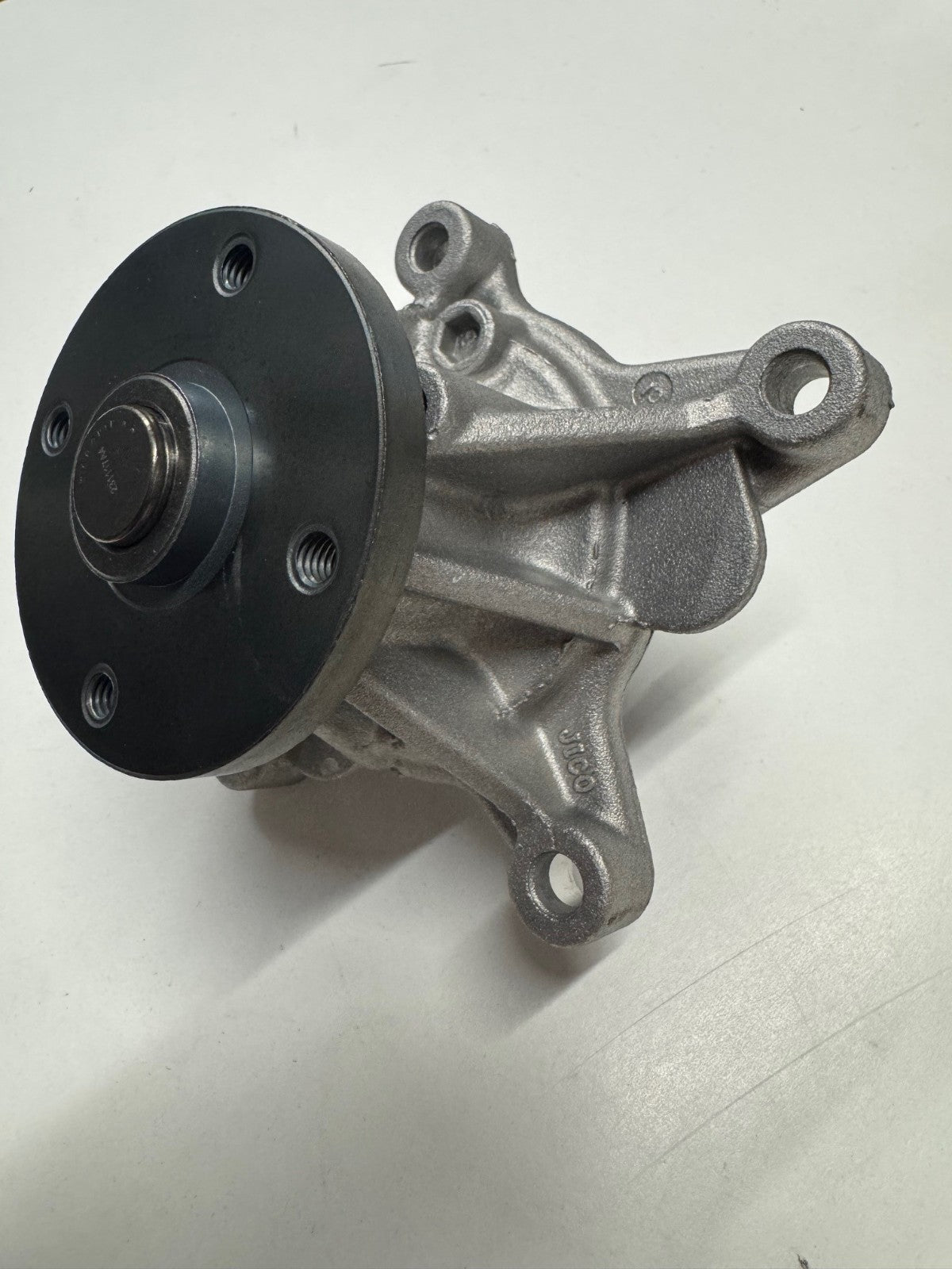 Hyundai Water Pump And Gasket 251002B700