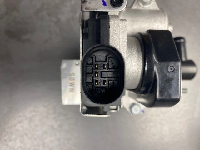 Hyundai EGR Valve Tucson I40 I20 IX20 CRDI 284102A600