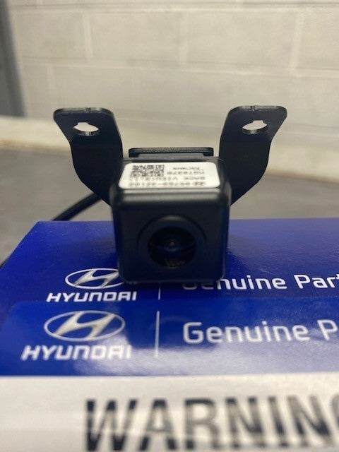 Hyundai I40 Reversing Camera 957603Z102