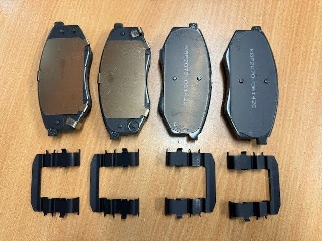 Hyundai IX20 Front Brake Pad Kit 581011KA00
