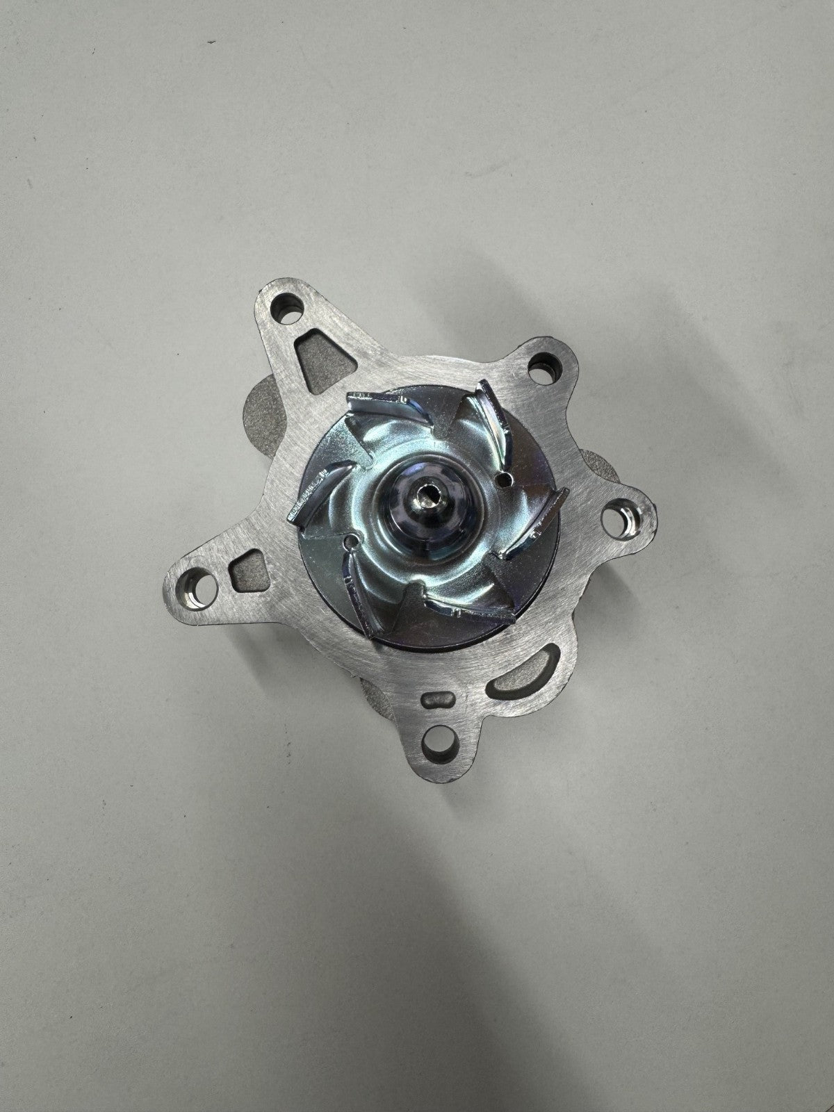 Hyundai Water Pump And Gasket 251002B700