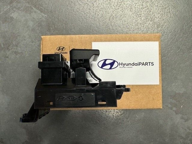 Hyundai Tucson EPB Parking Brake Switch 93600D79004X