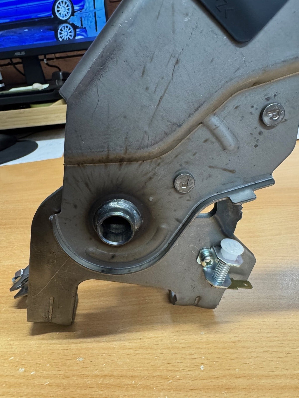 Hyundai IX35 Handbrake lever 597102S9009P