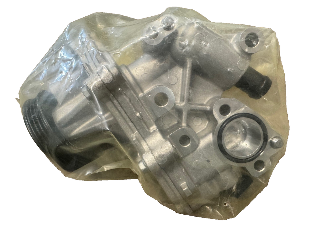 Hyundai i20 i30 Coolant Pump 2510007800