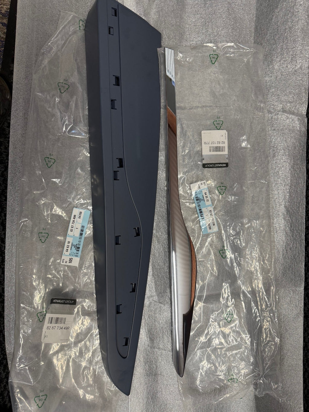 Renault Clio Passenger Rear Door Trim 828773449R 828213777R