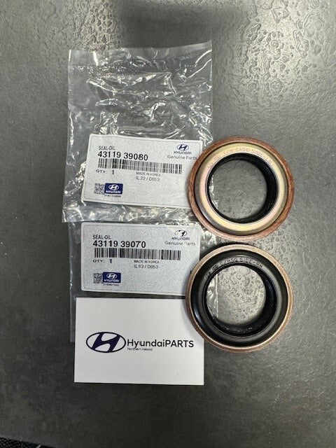 Hyundai Driveshaft Oil Seals 4311939080 4311939070