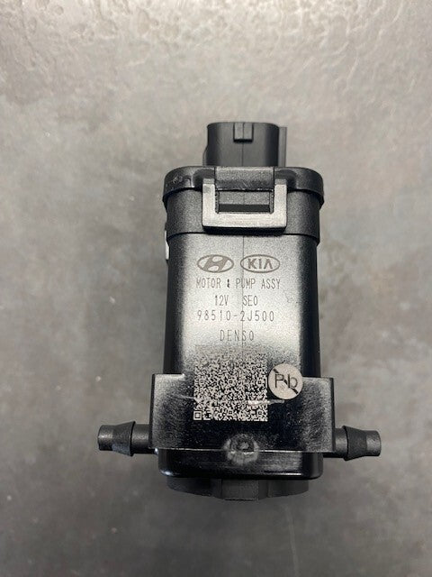 Hyundai Washer Pump 985102J500