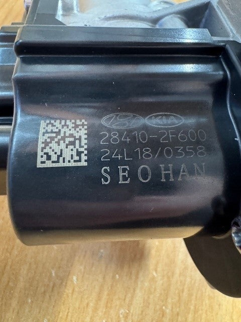 Hyundai Santa Fe EGR Valve 284102F600