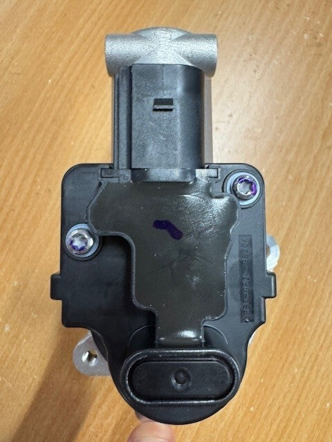 Hyundai Santa Fe EGR Valve 284102F600